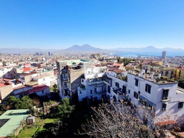 appartamento in affitto a Napoli in zona Avvocata