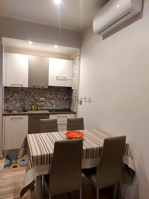 appartamento in affitto a Napoli