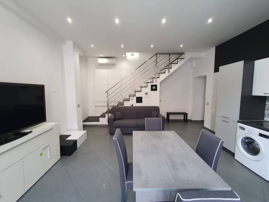 appartamento in affitto a Napoli