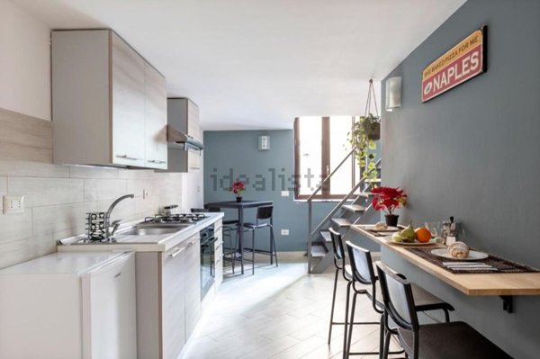 appartamento in affitto a Napoli in zona Mercato