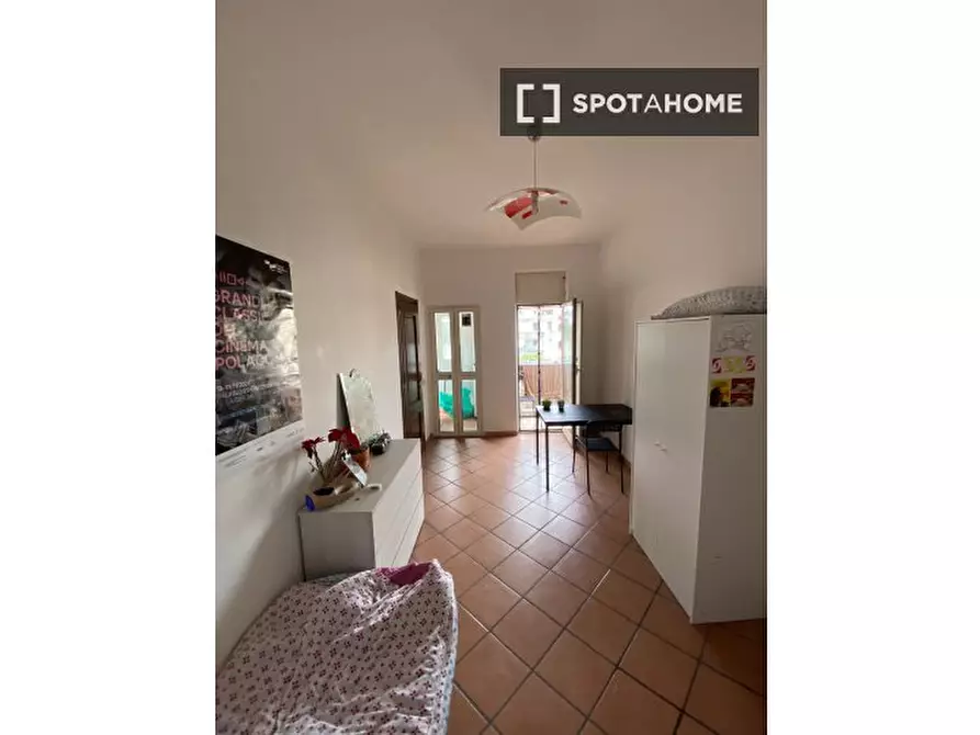 appartamento in affitto a Napoli in zona Stella