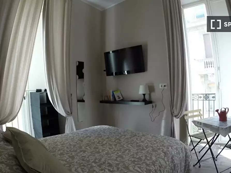 ufficio in affitto a Napoli in zona Porto