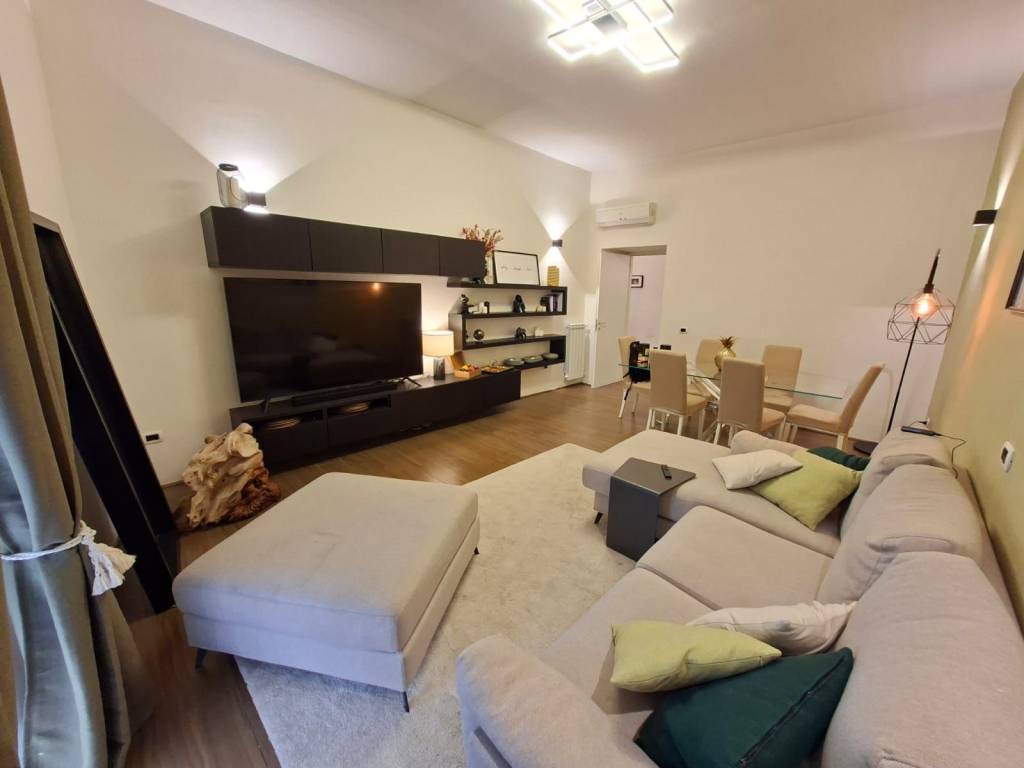 appartamento in affitto a Napoli in zona Vomero