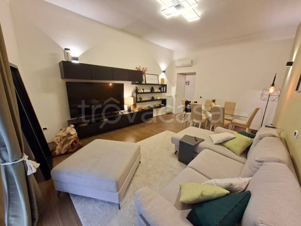 appartamento in affitto a Napoli in zona Vomero