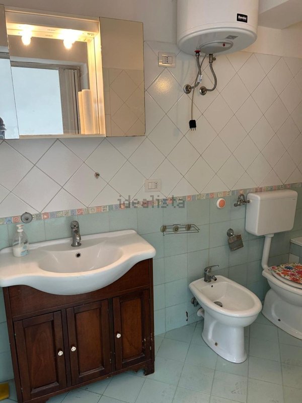 ufficio in affitto a Napoli in zona Fuorigrotta