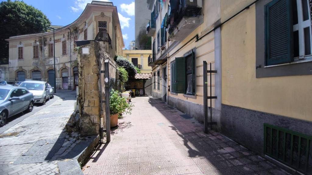 ufficio in affitto a Napoli in zona Vomero