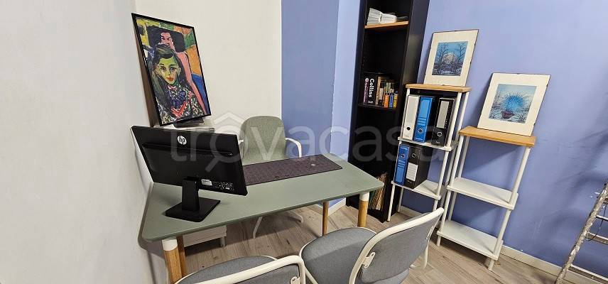 appartamento in affitto a Napoli in zona Chiaia