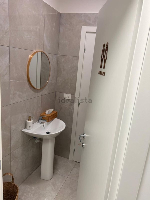 ufficio in affitto a Napoli in zona Camaldoli