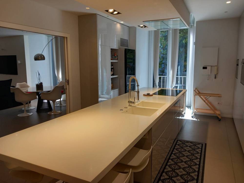 appartamento in affitto a Napoli in zona Chiaia