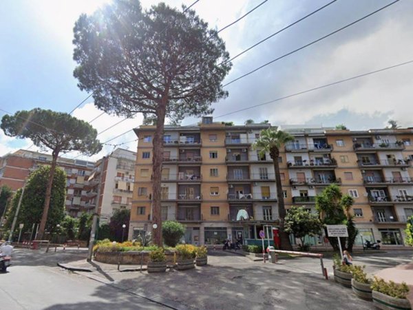 appartamento in affitto a Napoli in zona Capodimonte / Colli Aminei