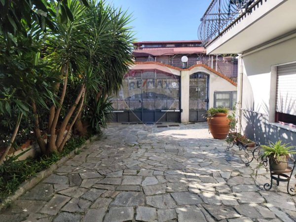 appartamento in affitto a Napoli in zona Piscinola