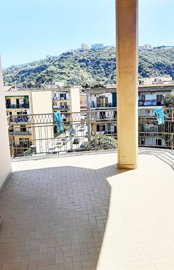appartamento in affitto a Napoli in zona Fuorigrotta