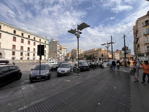 monolocale in affitto a Napoli in zona Pendino / San Giuseppe