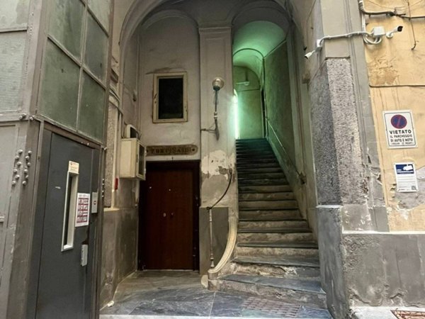 appartamento in affitto a Napoli in zona Stella