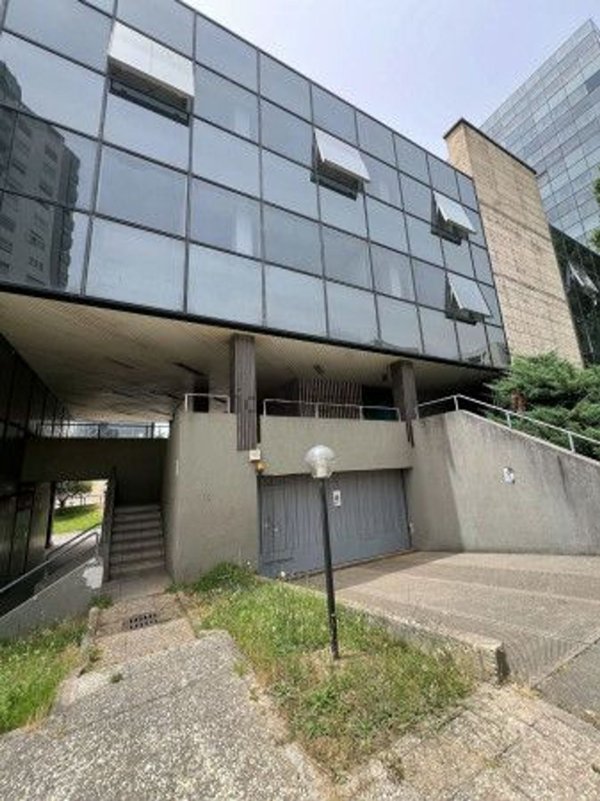 ufficio in affitto a Napoli in zona Poggioreale