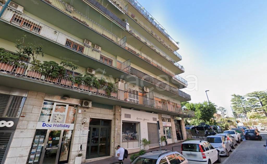 appartamento in affitto a Napoli in zona Capodimonte / Colli Aminei