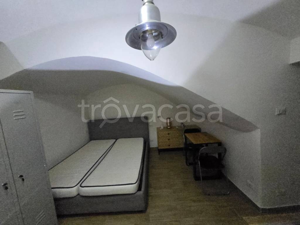 monolocale in affitto a Napoli