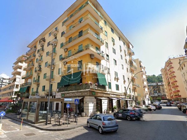 appartamento in affitto a Napoli in zona Bagnoli