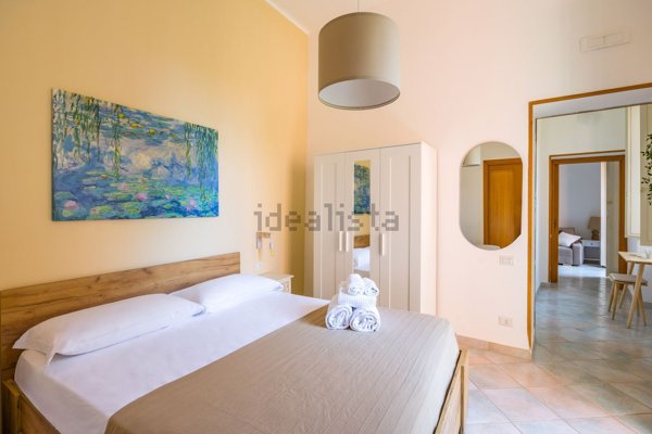 appartamento in affitto a Napoli in zona Chiaia