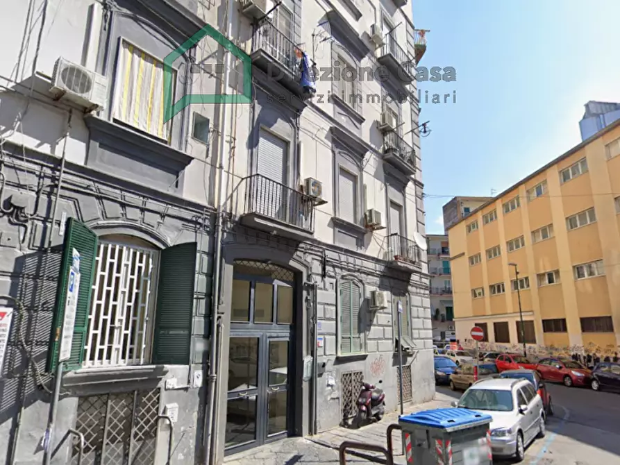 negozio in affitto a Napoli in zona Vicaria