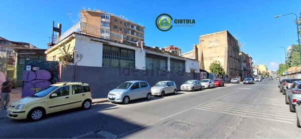 ufficio in affitto a Napoli in zona Bagnoli