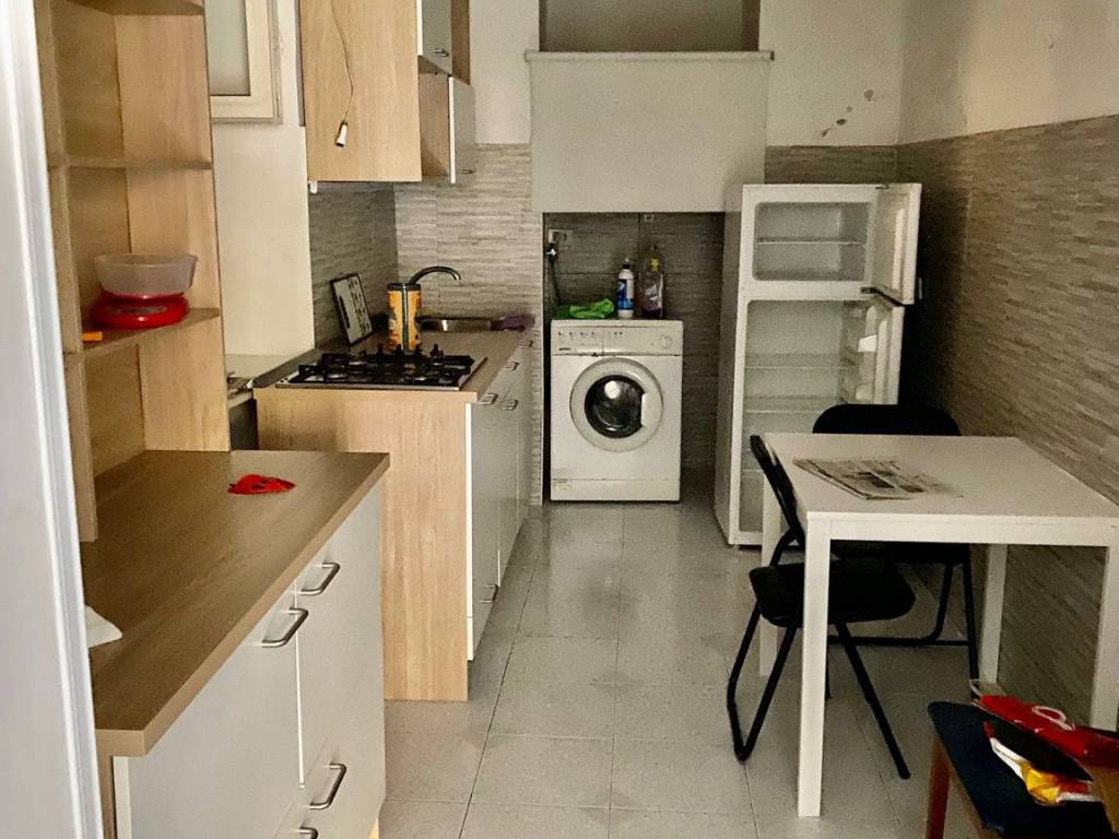 appartamento in affitto a Napoli in zona Chiaia