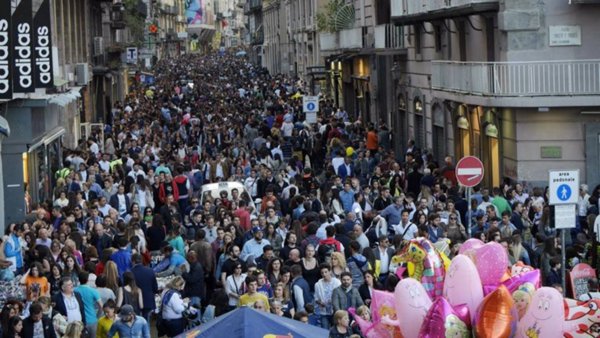 negozio in affitto a Napoli