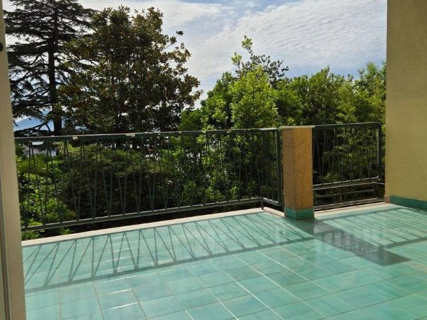 appartamento in affitto a Napoli in zona Posillipo