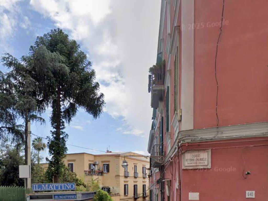 appartamento in affitto a Napoli in zona Chiaia