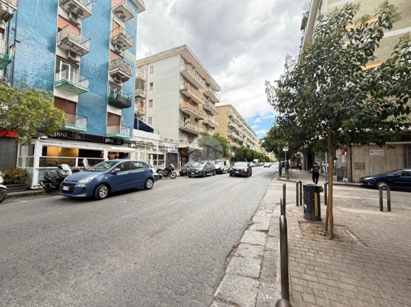 locale commerciale in affitto a Napoli in zona Soccavo