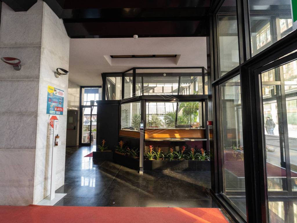 ufficio in affitto a Napoli in zona Zona Industriale-Ferrovia