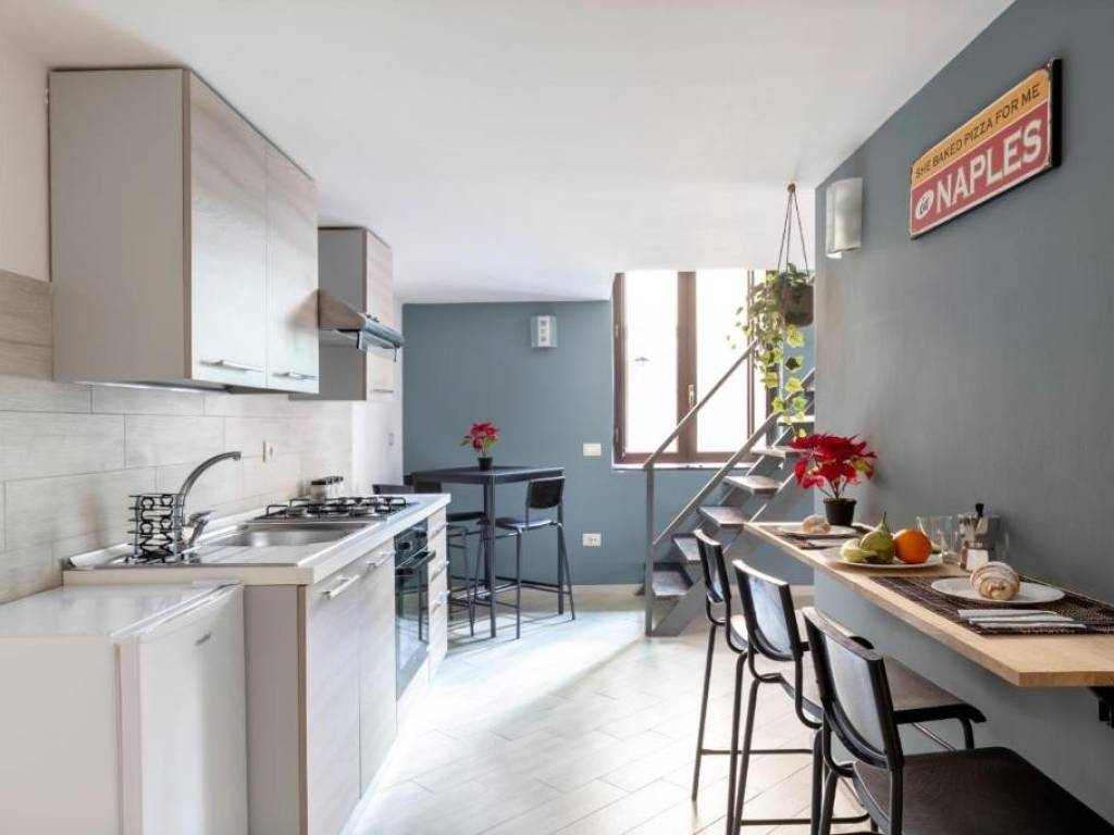 appartamento in affitto a Napoli in zona Mercato