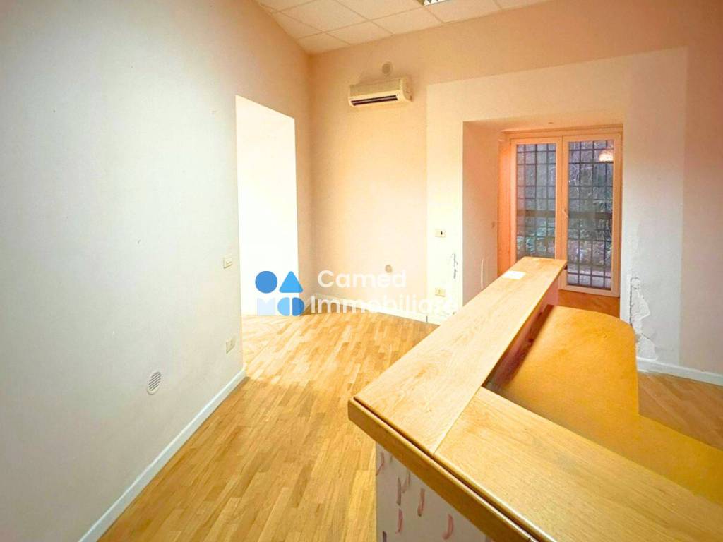 ufficio in affitto a Napoli in zona Posillipo