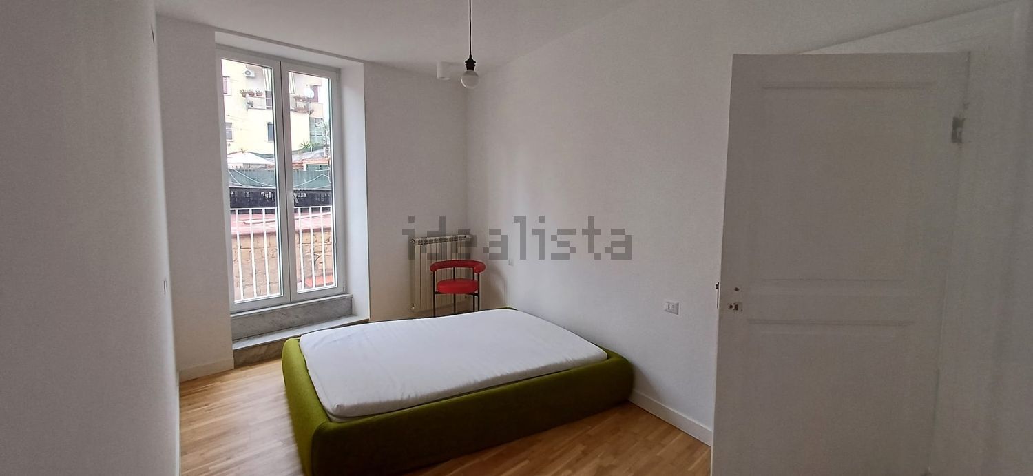 appartamento in affitto a Napoli in zona Stella