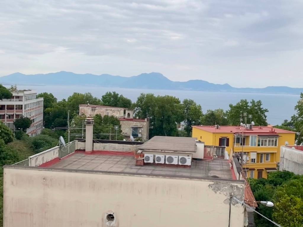 appartamento in affitto a Napoli in zona Posillipo