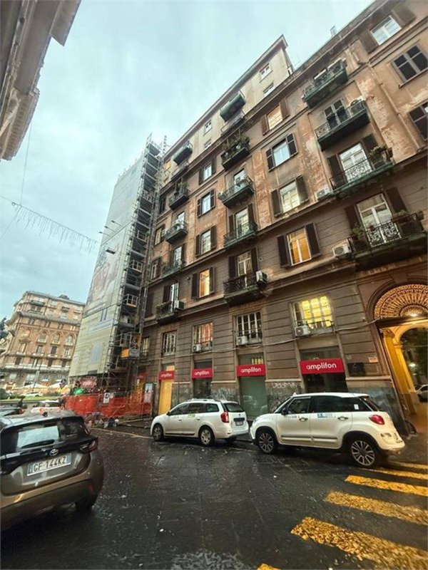 ufficio in affitto a Napoli