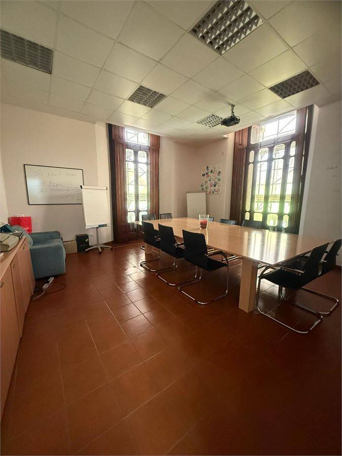 ufficio in affitto a Napoli