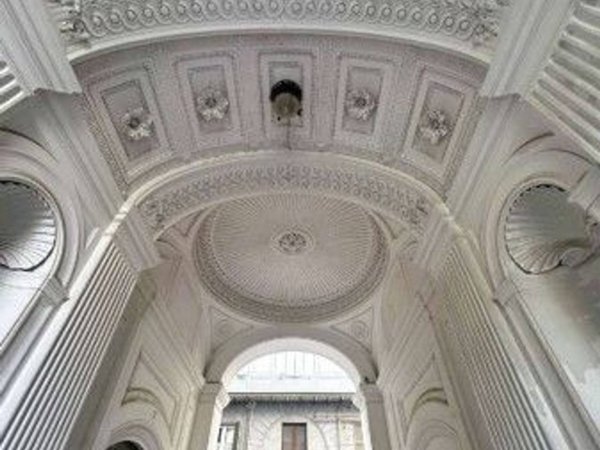 appartamento in affitto a Napoli in zona Chiaia