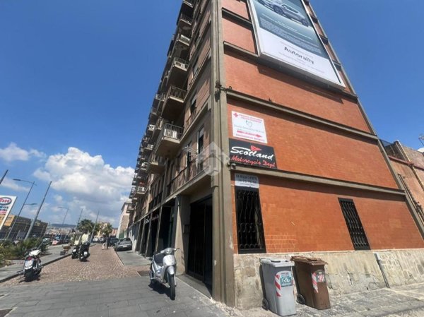 ufficio in affitto a Napoli in zona Zona Industriale-Ferrovia