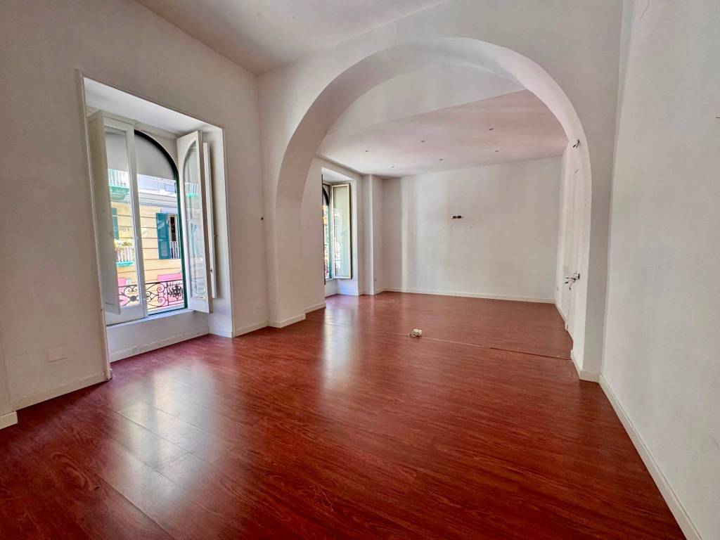 ufficio in affitto a Napoli in zona Vomero