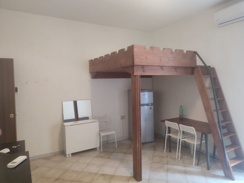 appartamento in affitto a Napoli in zona San Lorenzo