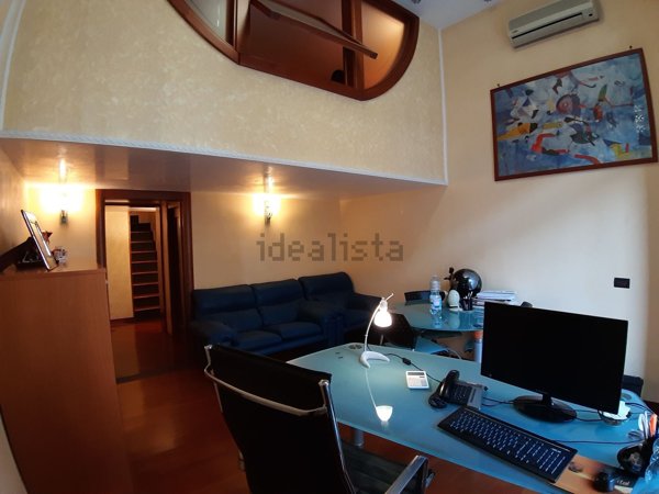 ufficio in affitto a Napoli in zona Vicaria