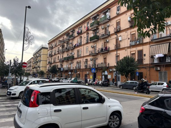 appartamento in affitto a Napoli