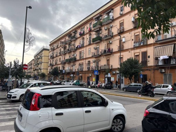 appartamento in affitto a Napoli