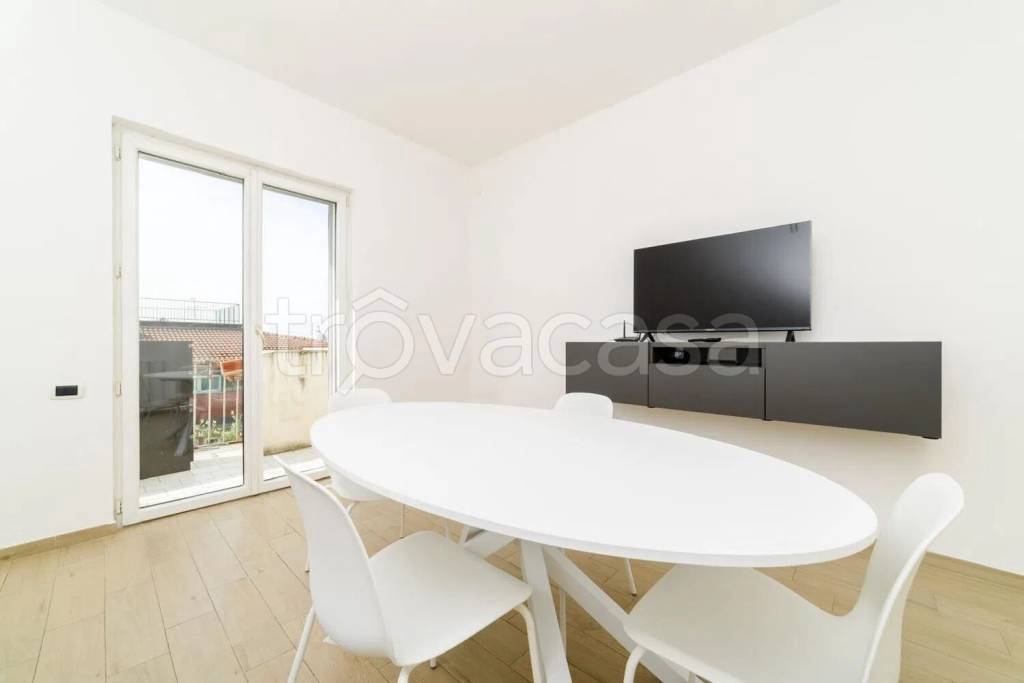 appartamento in affitto a Napoli