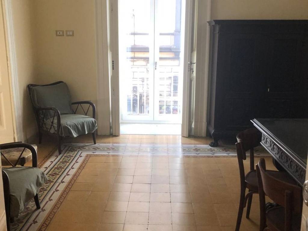 appartamento in affitto a Napoli