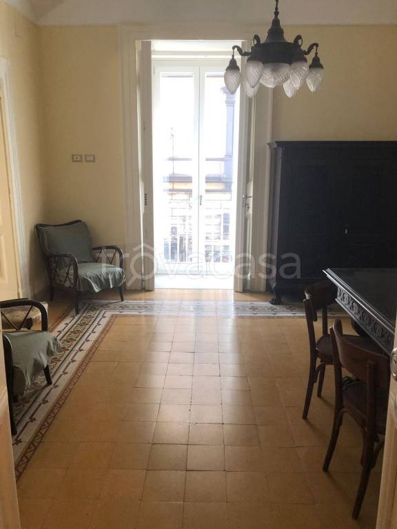 appartamento in affitto a Napoli