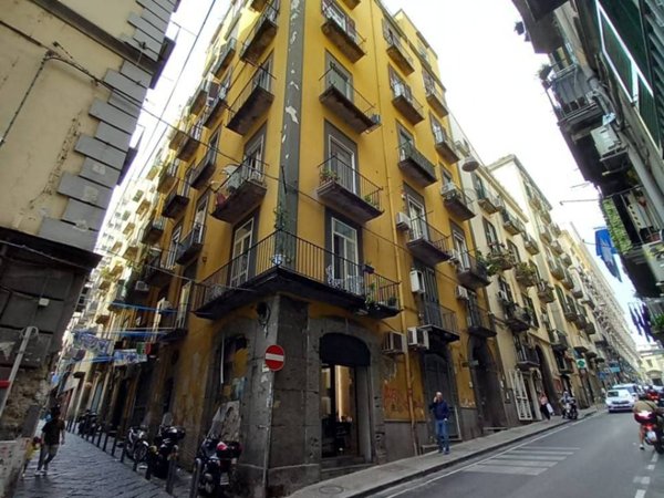 appartamento in affitto a Napoli in zona Chiaia