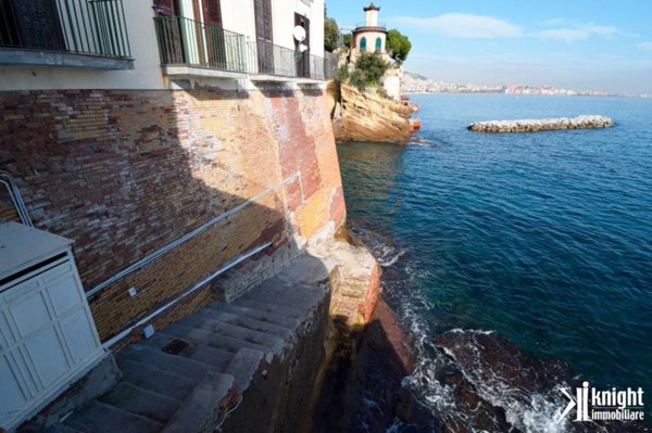 appartamento in affitto a Napoli in zona Posillipo