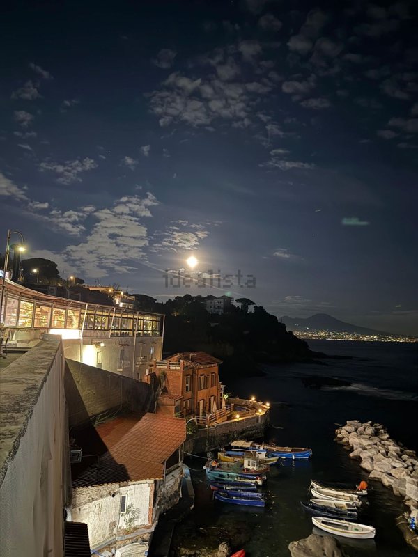 appartamento in affitto a Napoli in zona Posillipo